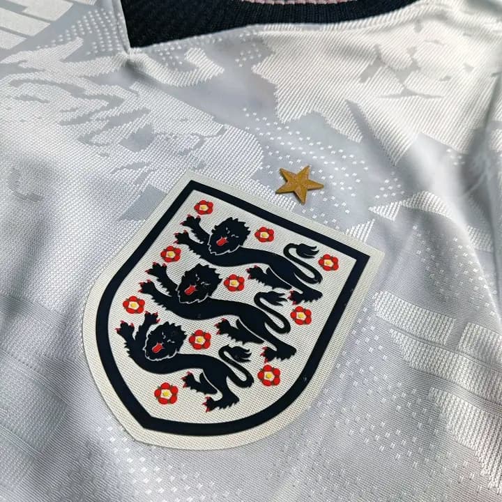 England  World Cup 2026 Home Kit Player Version - image 4