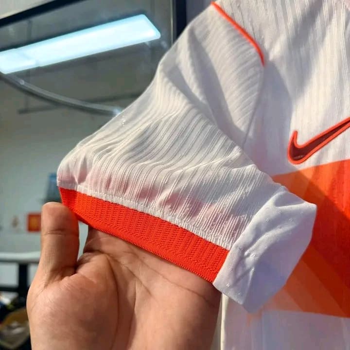 Netherlands  World Cup 2026 Away Kit  Player version - image 3