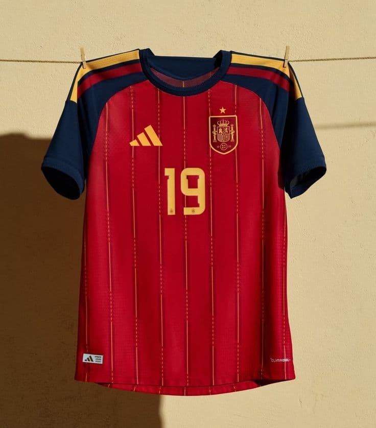 Spain Special Edition Blue Jersey - 1 Star (Player Edition) - image 3