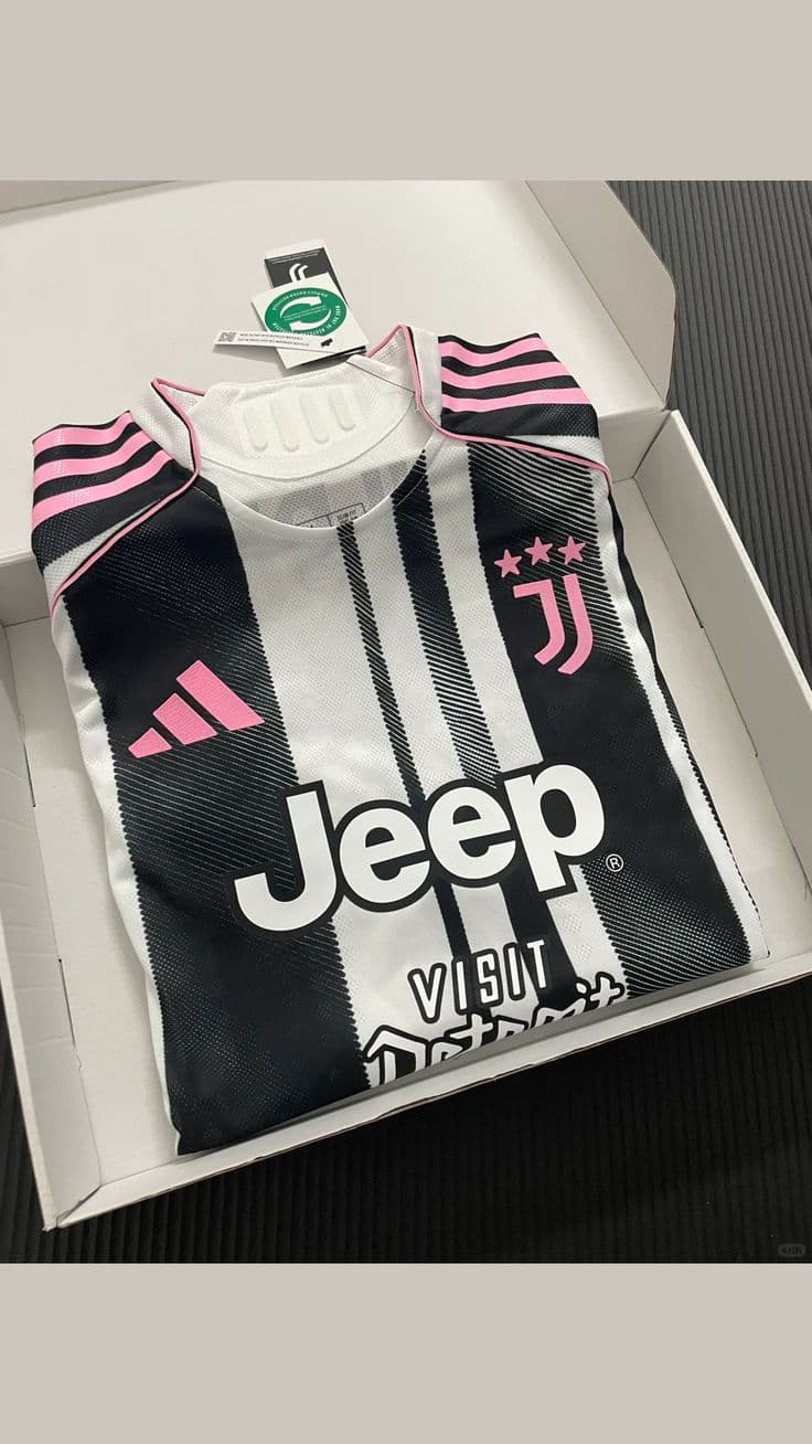Juventus home jersey 25/26 - image 4